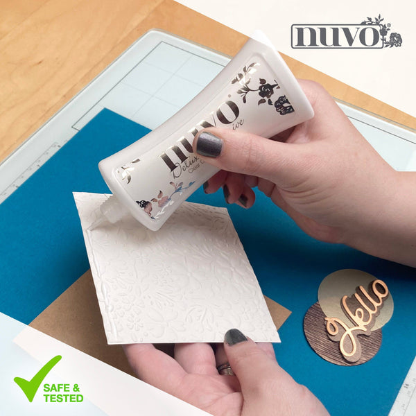 Nuvo Deluxe Adhesive PVA Glue